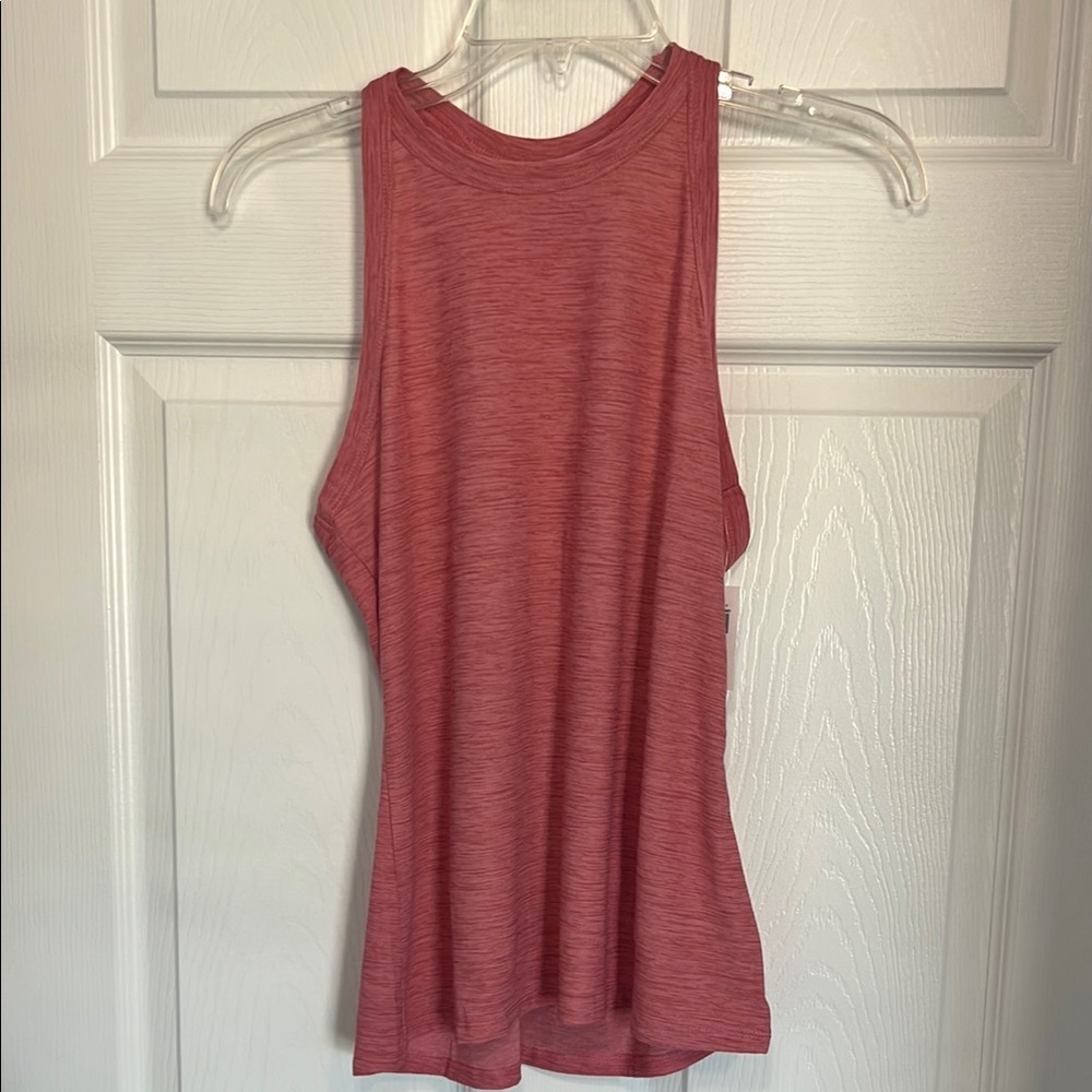 Old Navy Breathe ON Mesh-Racerback Tank Top in Dried Rose - Picture 2 of 8
